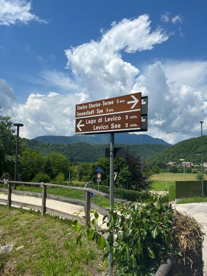 Bed and Breakfast Casa Carolina Levico Terme Exterior foto